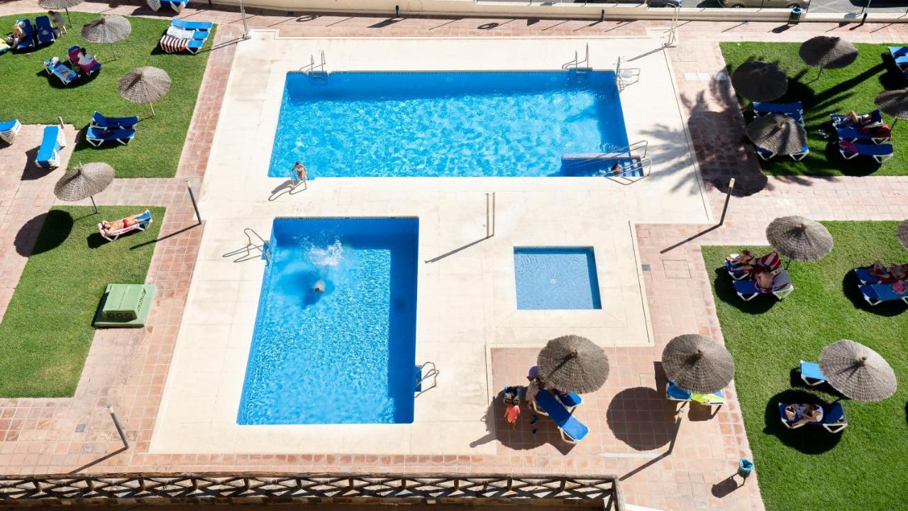 Aloha Apartamentos - Primera Linea De Playa - Vista Al Mar Benalmádena Esterno foto