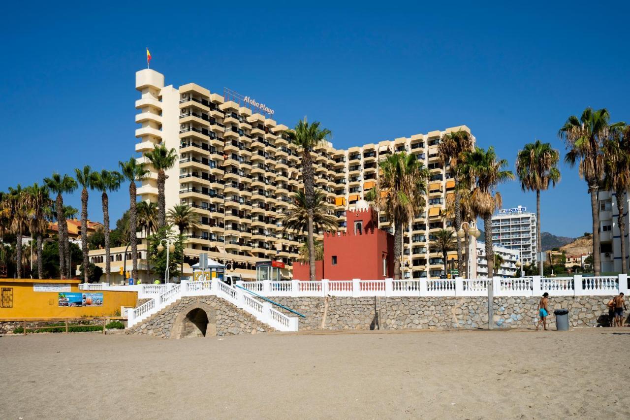 Aloha Apartamentos - Primera Linea De Playa - Vista Al Mar Benalmádena Esterno foto